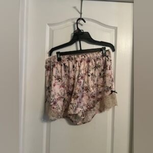 Bundle Cacique Plus Size sleep shorts